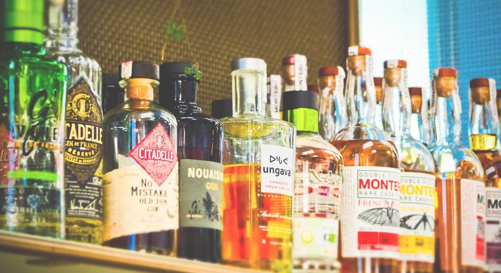 652234 bottles 3623317_1920